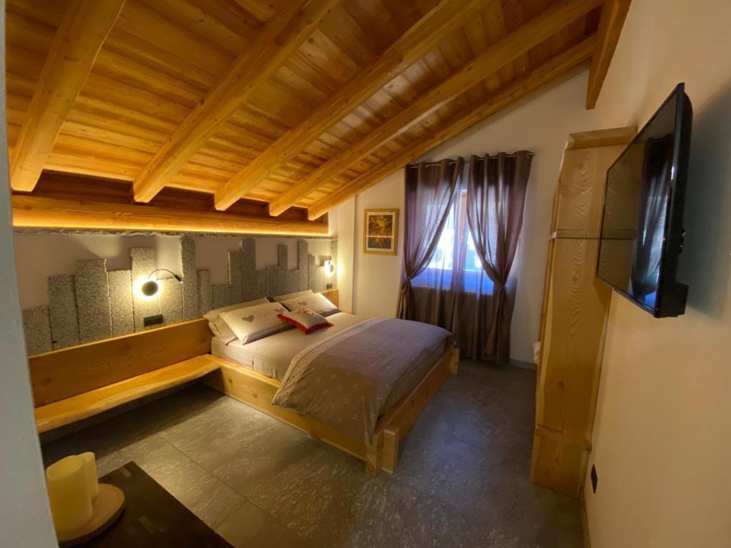 B&B Casa Il Sasso 平佐洛 外观 照片
