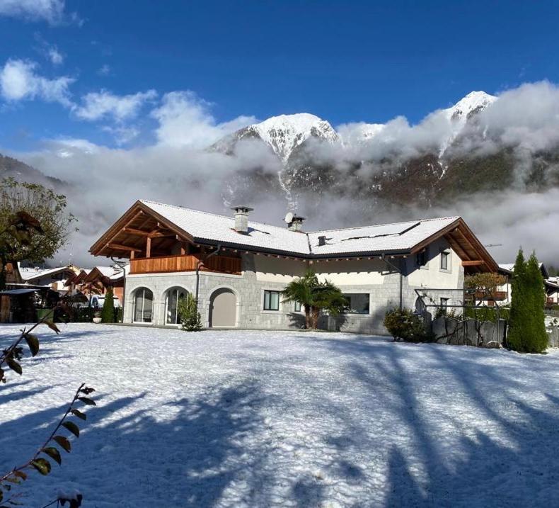 B&B Casa Il Sasso 平佐洛 外观 照片